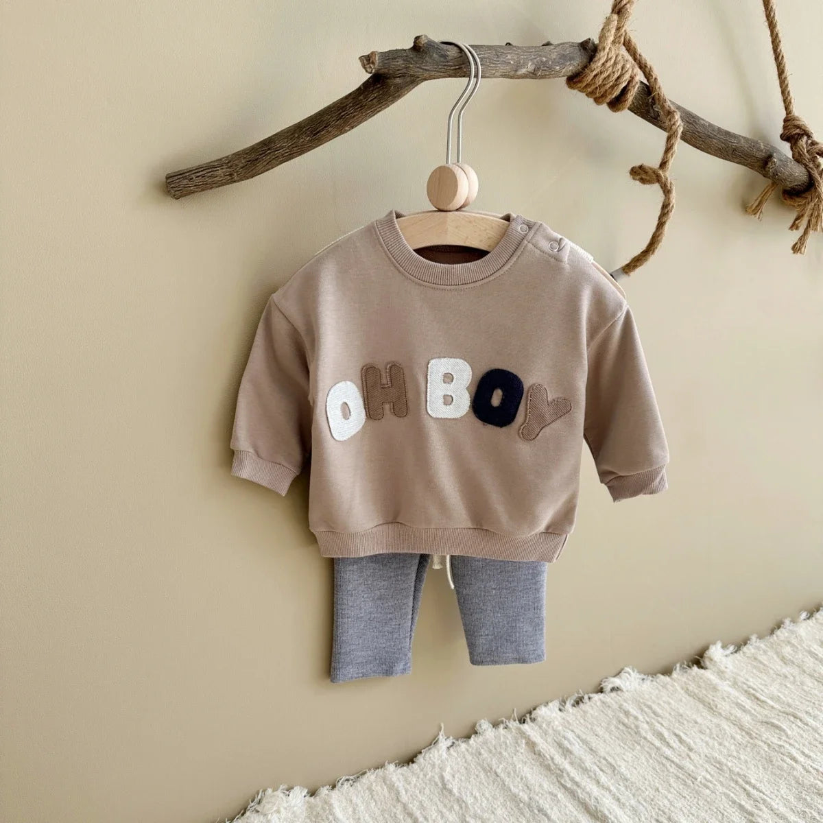 ‘Oh Boy’ Pattern Leisure Set