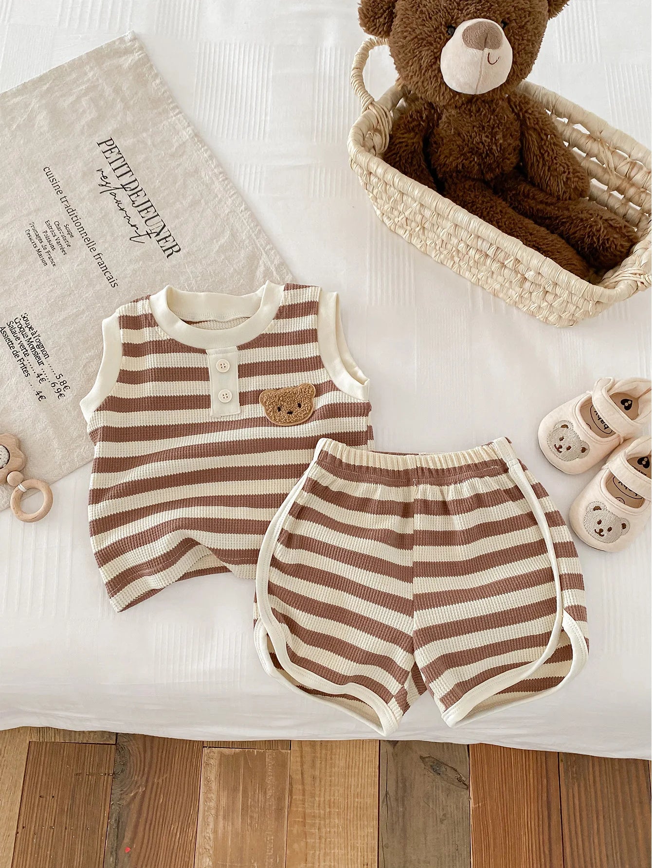 Sleeveless Tee And Shorts Set Waffle Bear